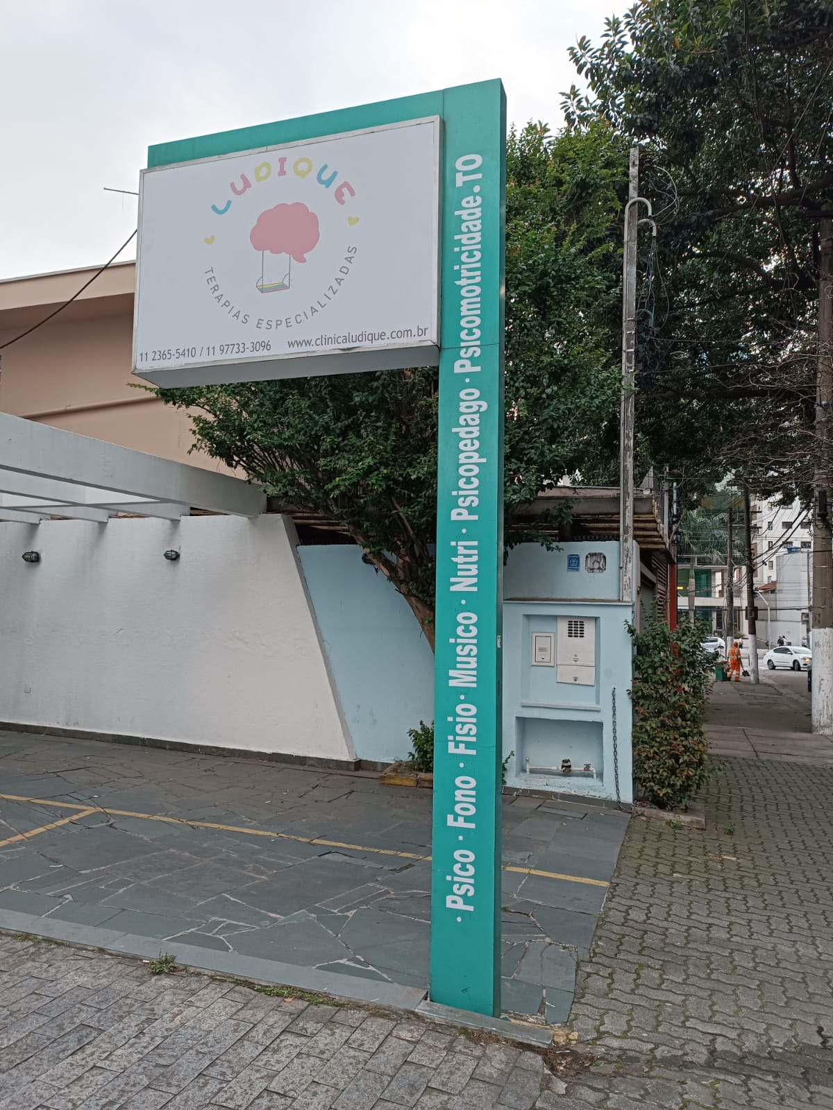 Fachadas e Letreiros